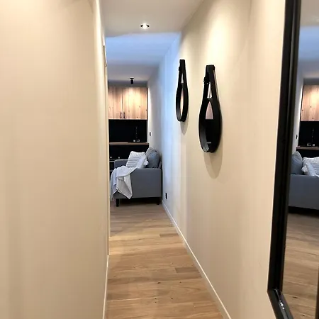 Cote - Elegant 3 Pieces, Wifi Et Climatisation 아파트